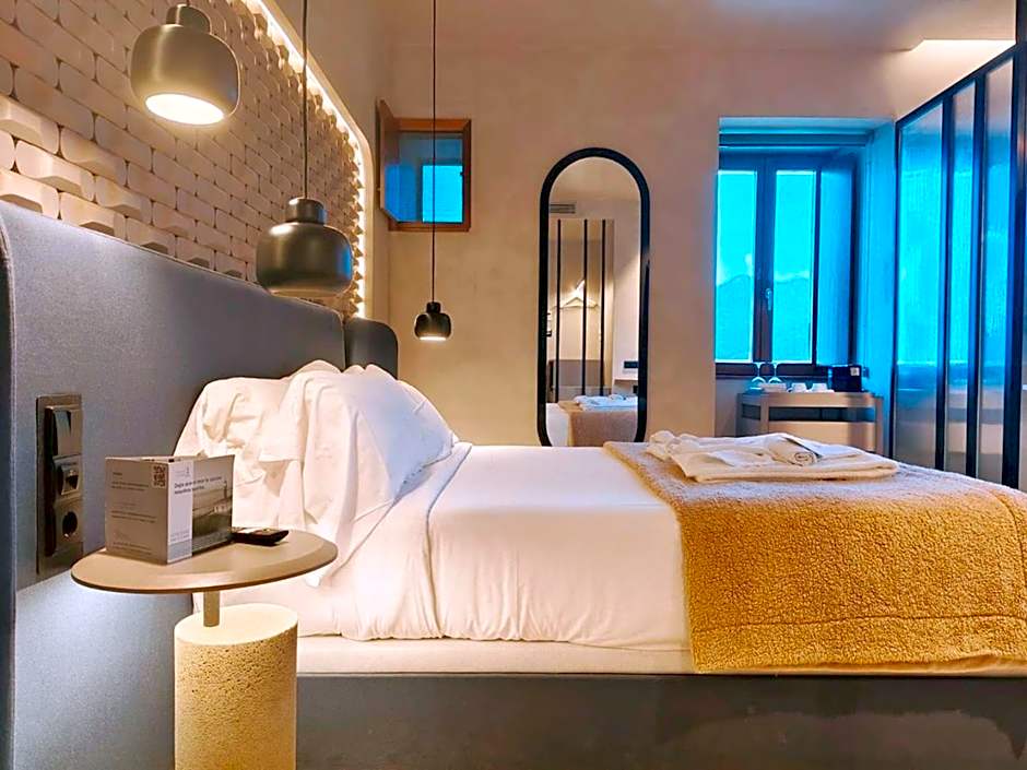 Hotel Faro Lariño