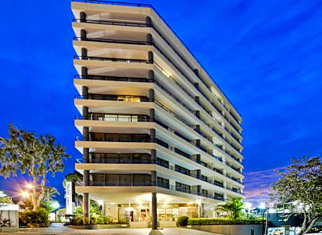 Summit Apartments Brisbane City