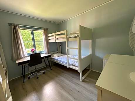 Economy Quadruple Room with Shared Bathroom