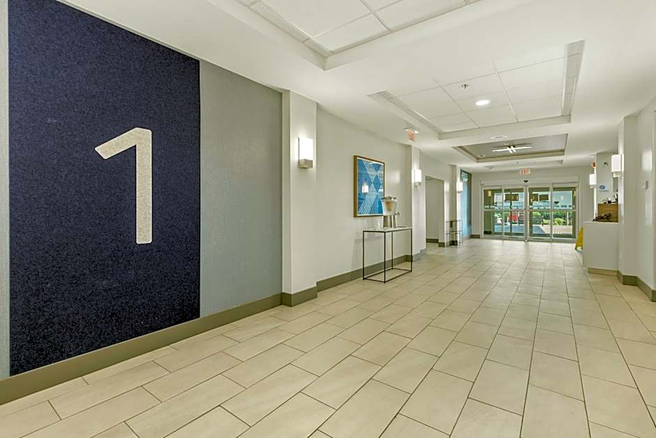 Holiday Inn Express Hotel & Suites Starkville By IHG