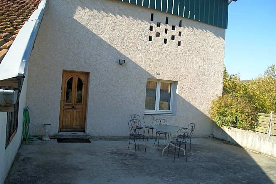 Chambres d'Hôtes La Noyeraie