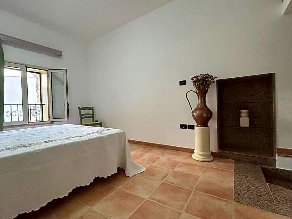 B&B Lilium – Otranto, OK