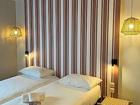 Standard Room 2 Single Beds