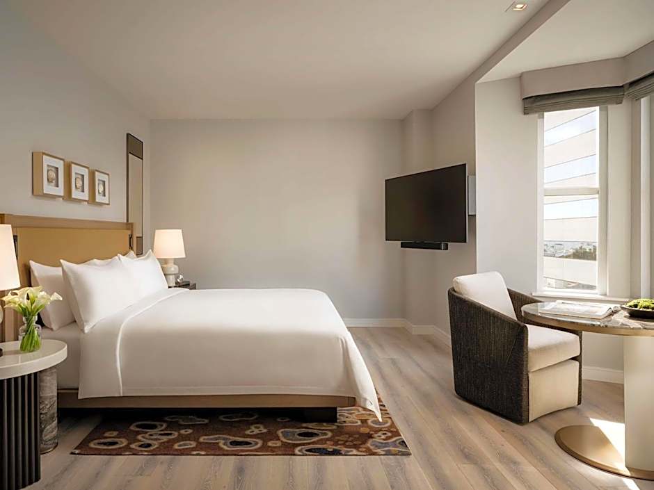 Fairmont Breakers Long Beach