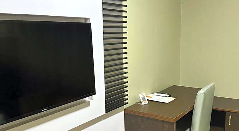 Msquare Hotel GRA