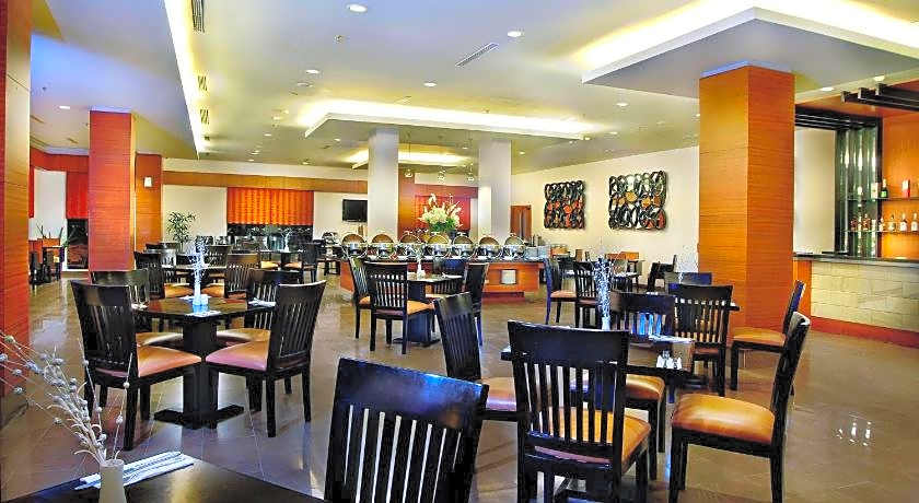 Aston Tanjung City Hotel