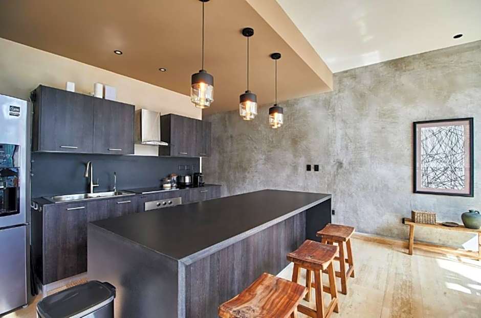 ATTHA HOLISTIKA - NIRVANA New Jungle Penthouse