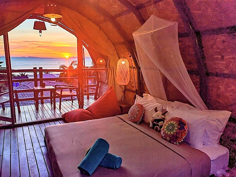 The Mud - Eco Hotel