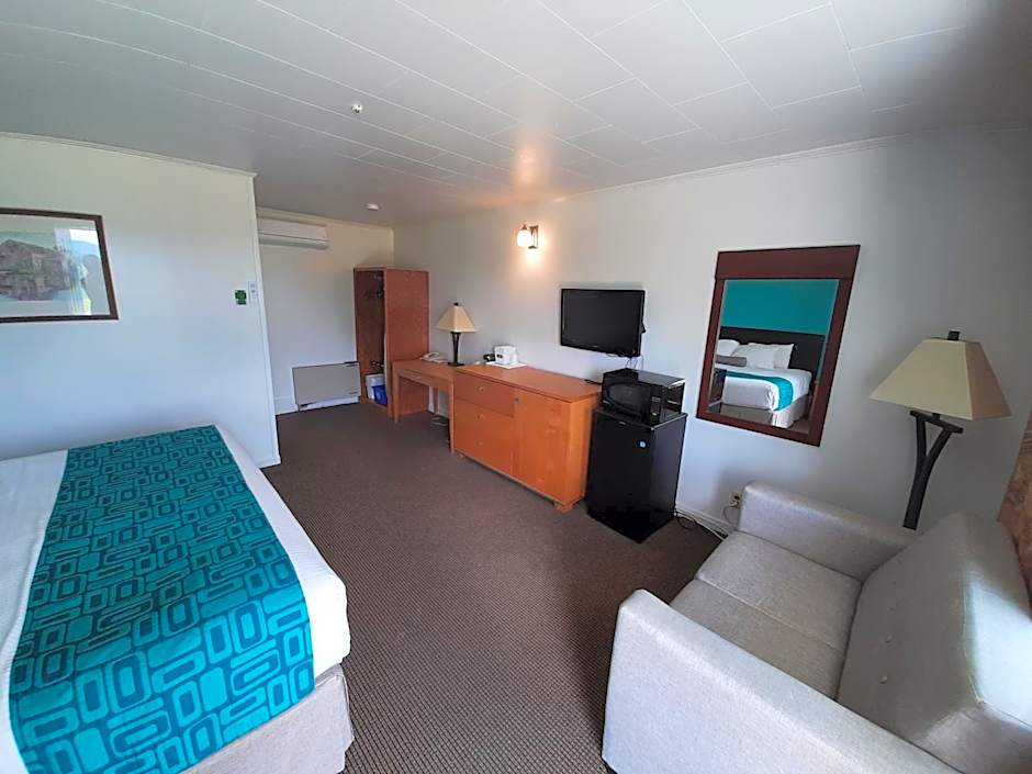 Howard Johnson by Wyndham Woodstock NB