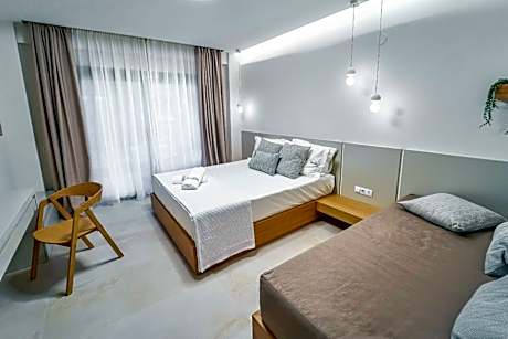 Junior Suite with Garden View