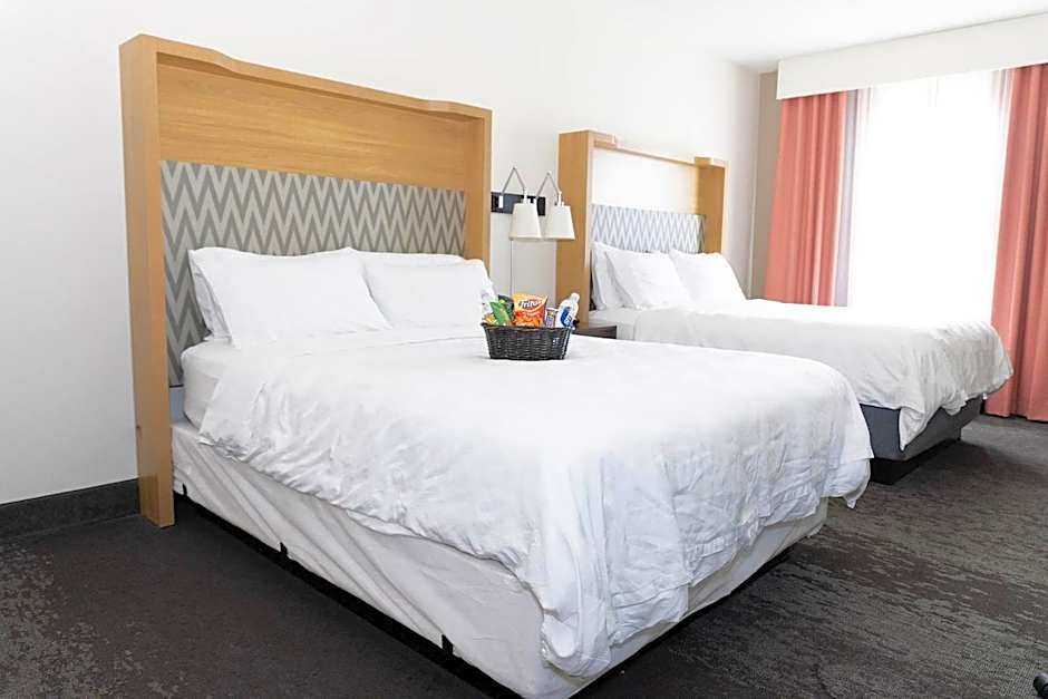 Holiday Inn & Suites Memphis - Wolfchase Galleria​ by IHG
