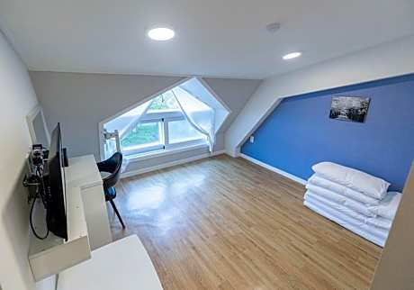 Family Studio