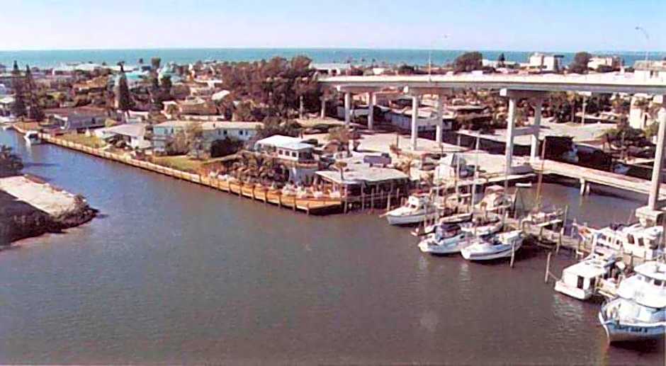 Matanzas Inn