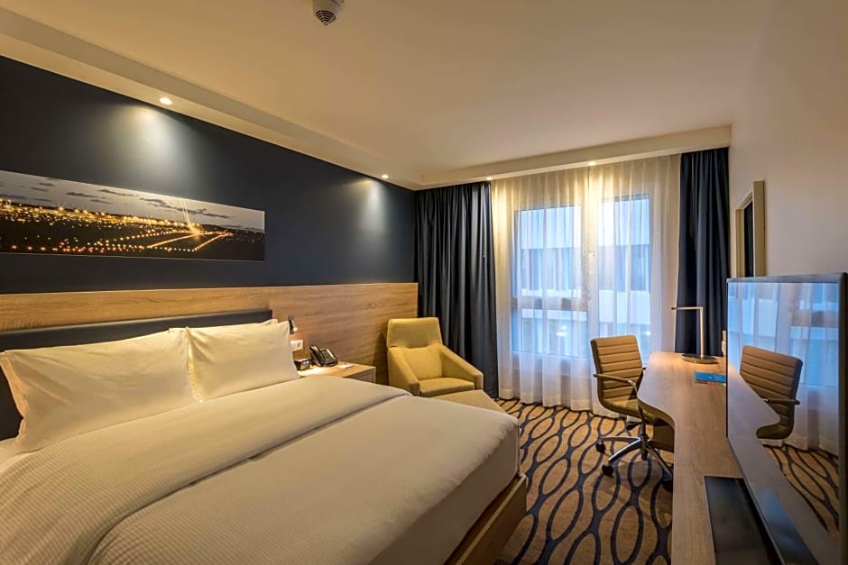 Hampton by Hilton Frankfurt Airport