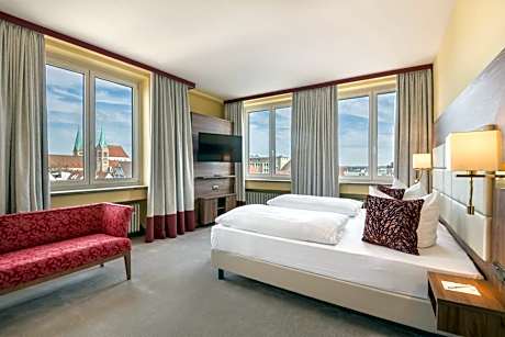 Double Suite