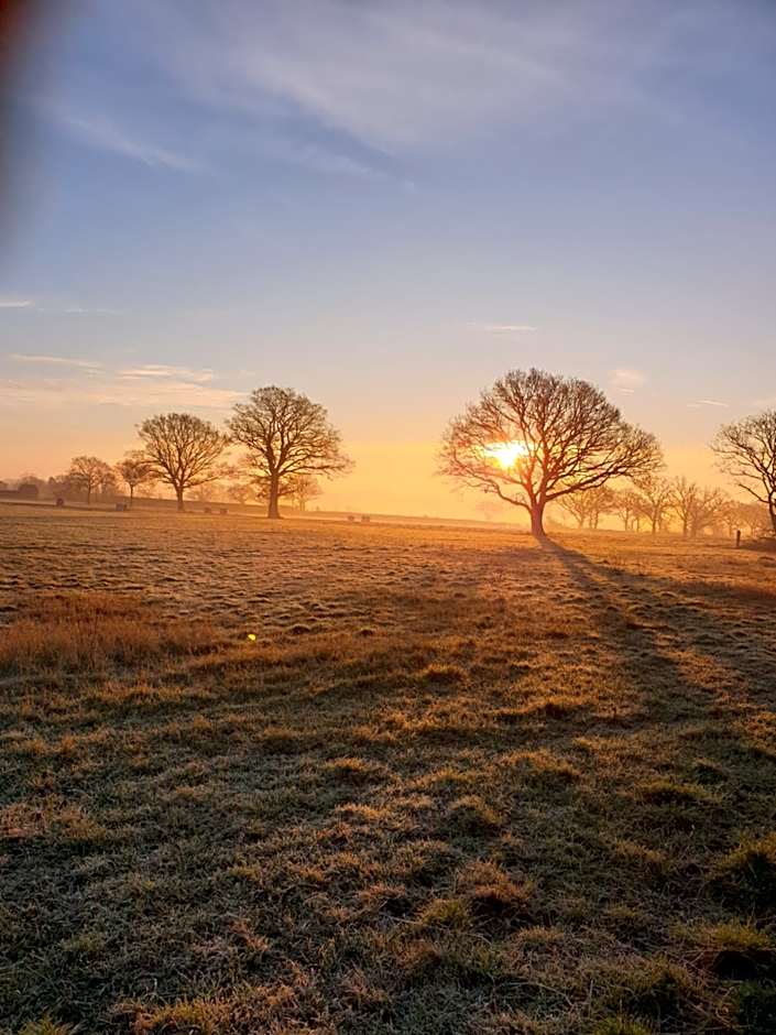 Ruth's Retreat Country Retreat with private hot tub