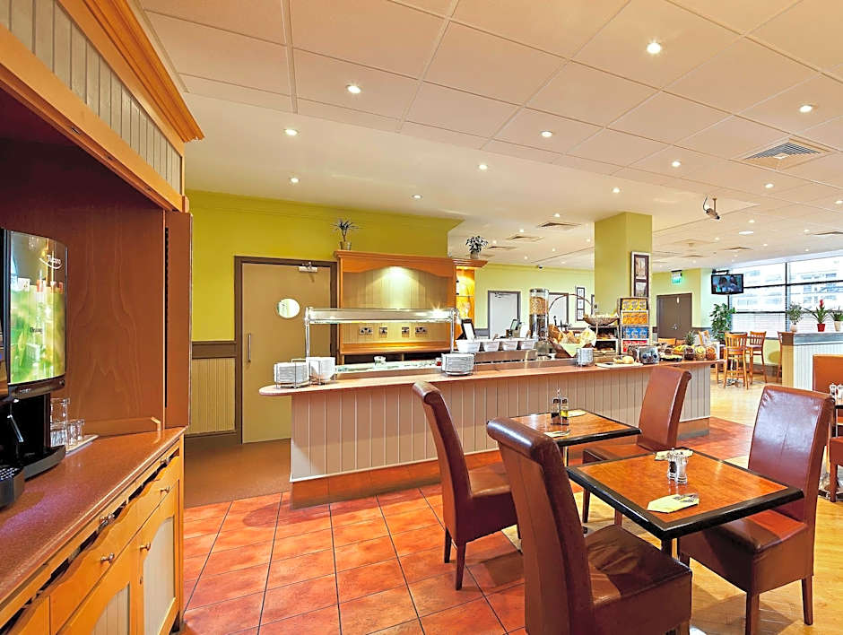 ibis Stevenage Centre