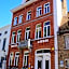 Hotel Asiris