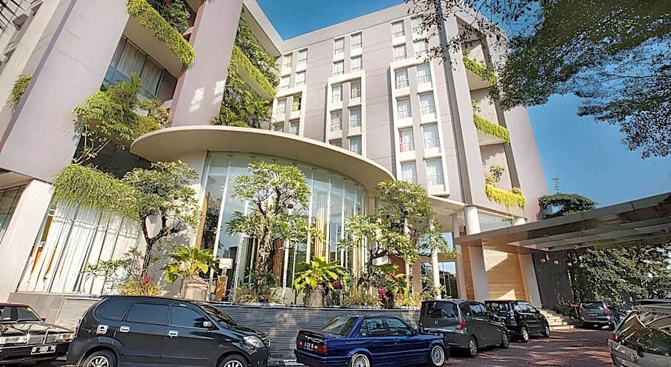 Soll Marina Hotel Serpong