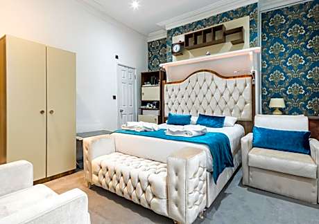 Comfort Quadruple Room