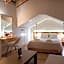 Panellinion Luxury Rooms