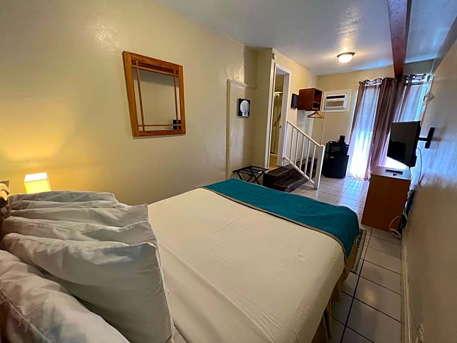 Seashell Motel