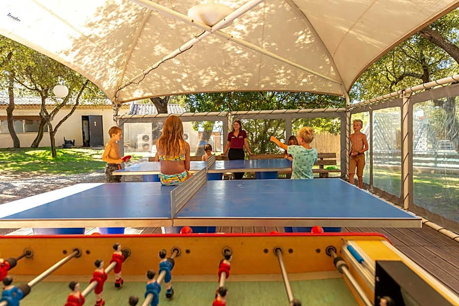 Camping Les Prés du Roi