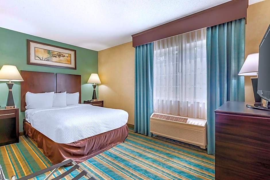 Best Western Berkshire Hills Inn And Suites