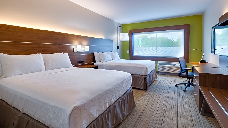 Holiday Inn Express & Suites Latta, an IHG Hotel