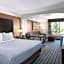 La Quinta Inn & Suites by Wyndham Bakersfield North