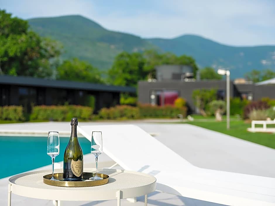 Secret Garden Resort & Spa