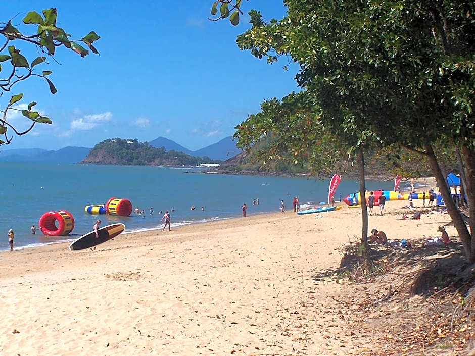 Beachfront Apartments on Trinity Beach
