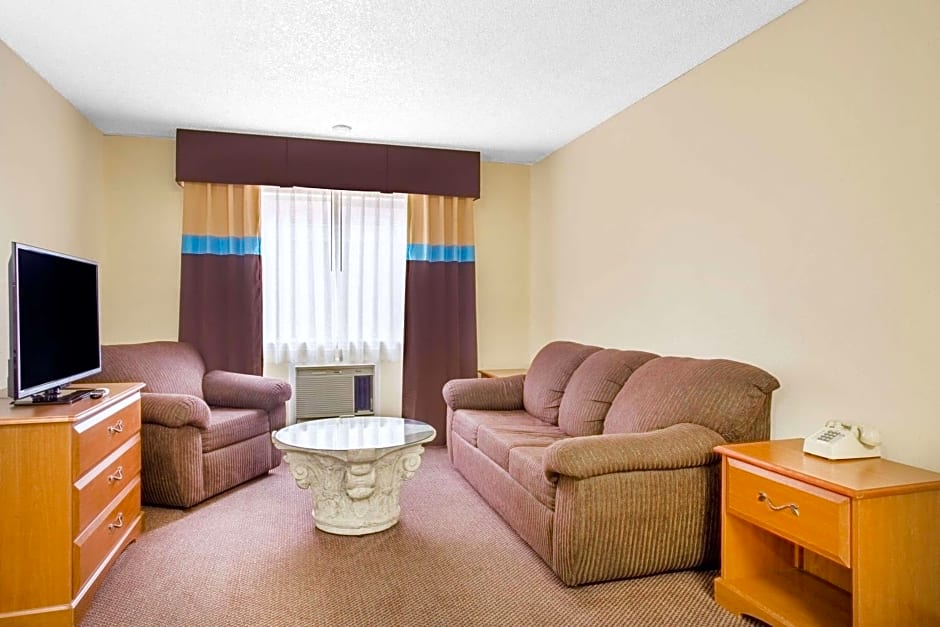 Days Inn by Wyndham St. George
