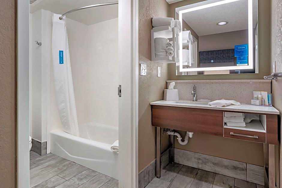 Hampton Inn By Hilton & Suites Louisville East, Ky