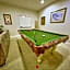 Casa Pura Vida Hot Tub, Pool & Ping Pong Tables w Backyard & BBQ Come stay