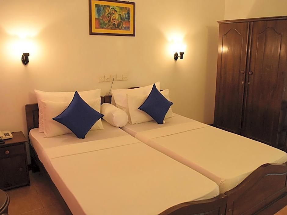 Hotel Lagoon Paradise