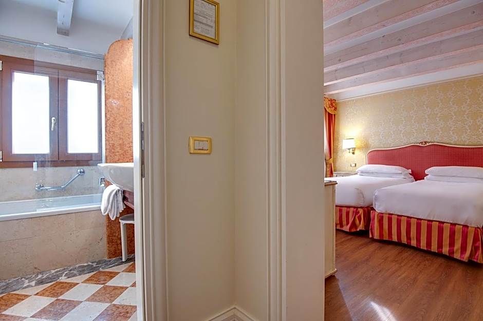 Antiche Figure Hotel