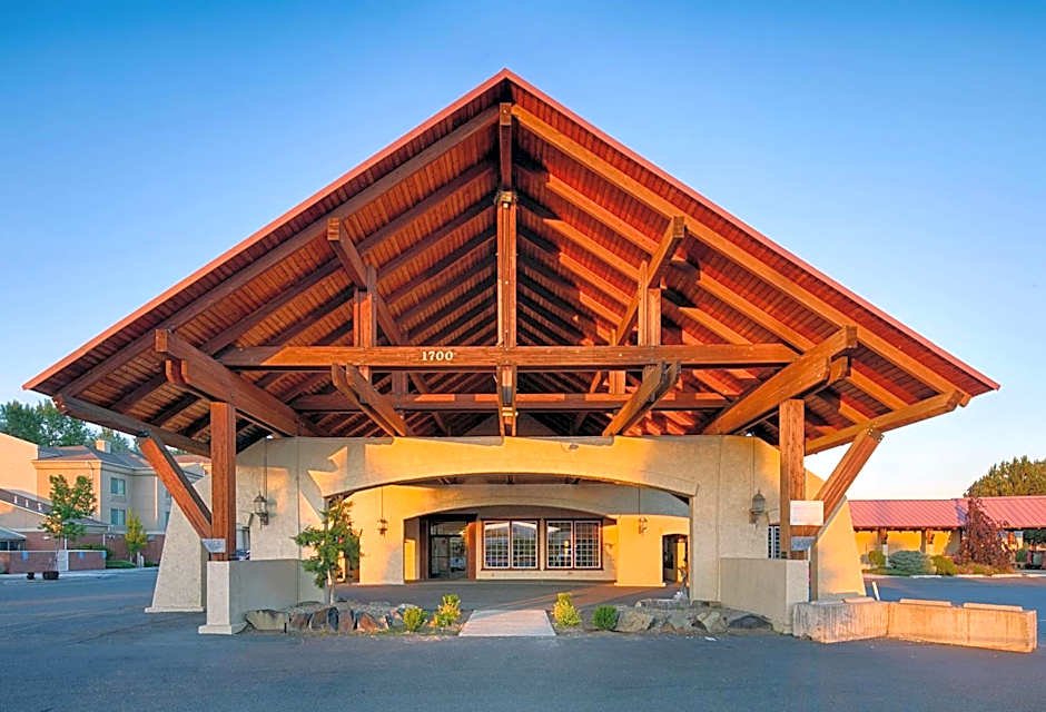 Red Lion Hotel & Conference Center Ellensburg