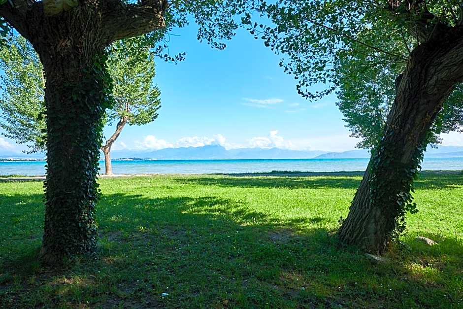 Villaggio Turistico Lugana Marina