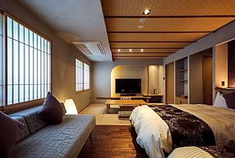 [Non-smoking] Semi-suite, top floor, 5th floor, Japanese-Western style room, with Goemon bath