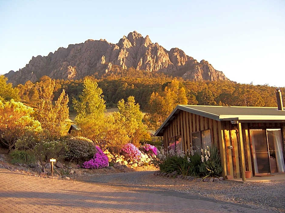 Silver Ridge Retreat