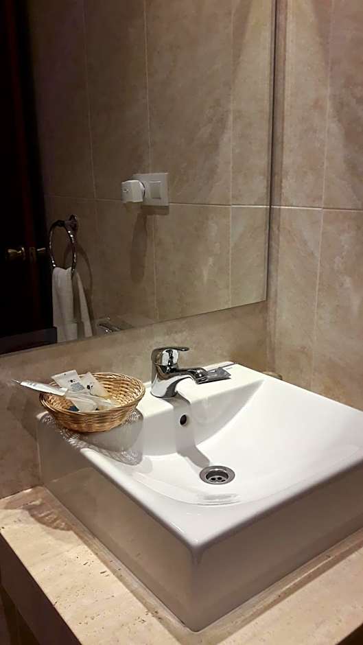 Hostal Restaurante Pacos