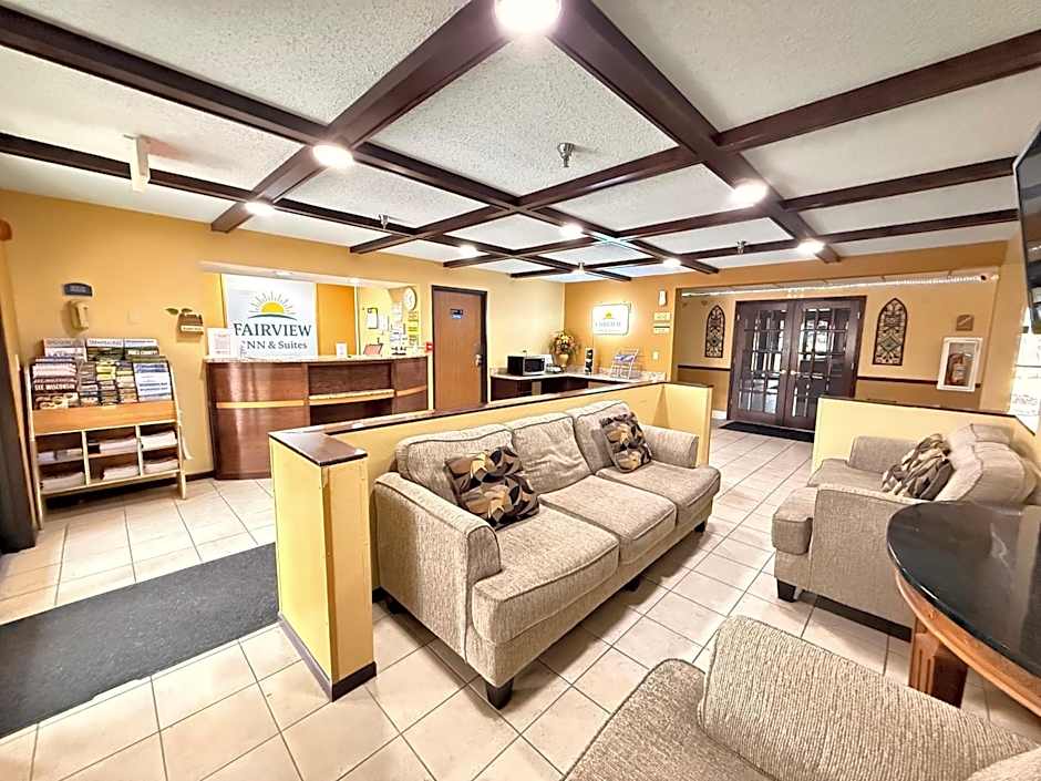 Fairview Inn & Suites Whitewater