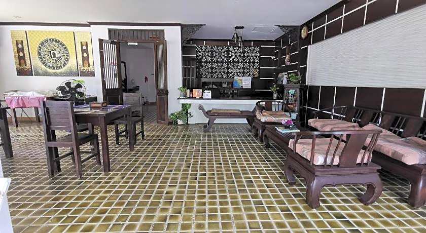 Baan Andaman Bed & Breakfast Hotel