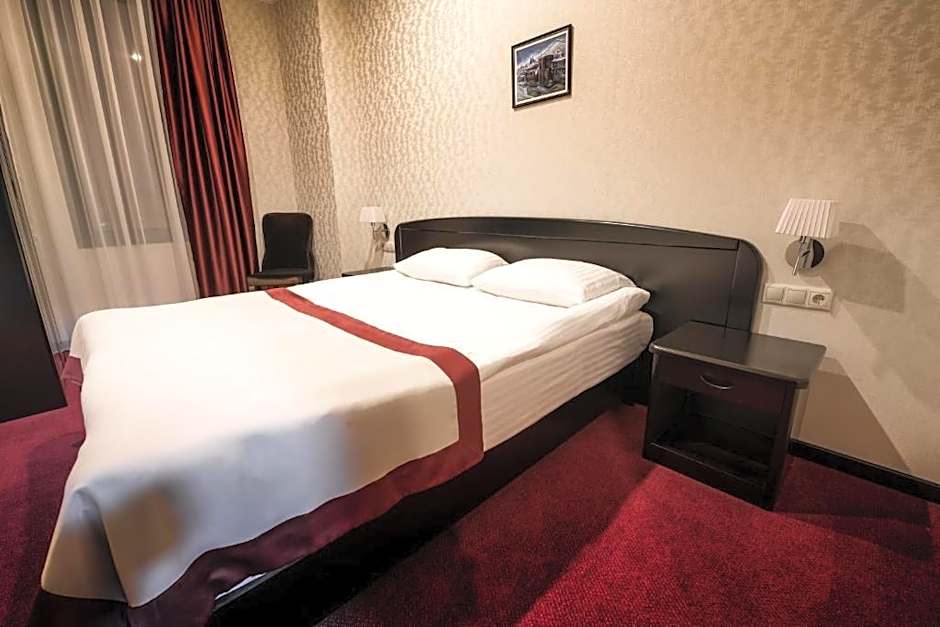 Kopala Tskneti Hotel