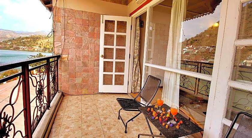 Hotel Neelesh Inn - A Luxury Lake View Hotel 20 KM From Nainital