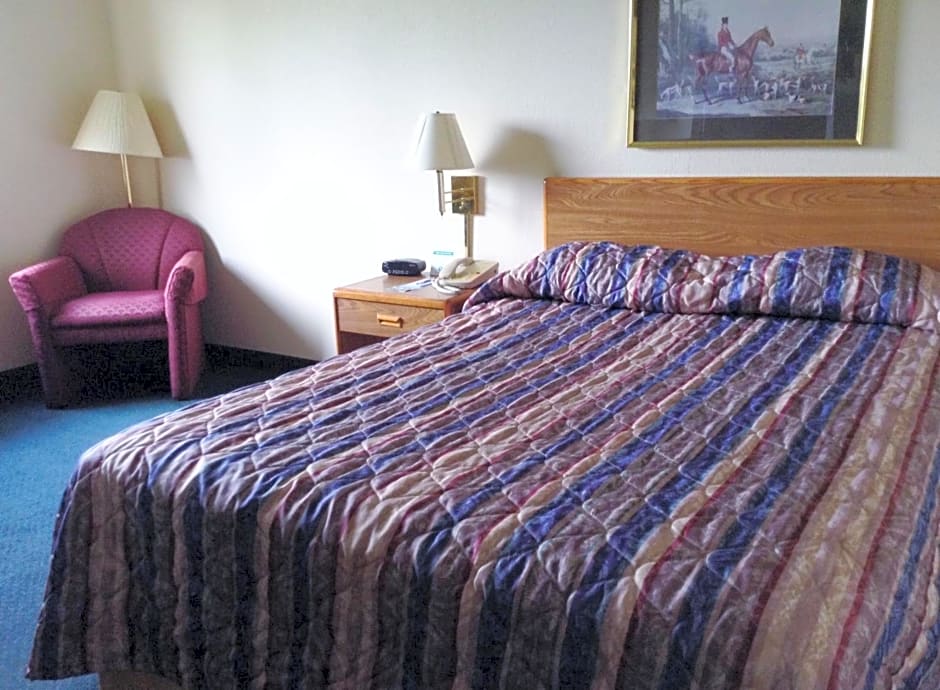 Travelodge by Wyndham Hudsonville