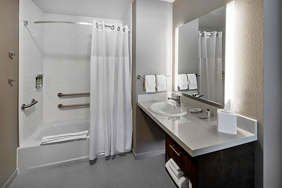 Staybridge Suites Irvine - John Wayne Airport By IHG
