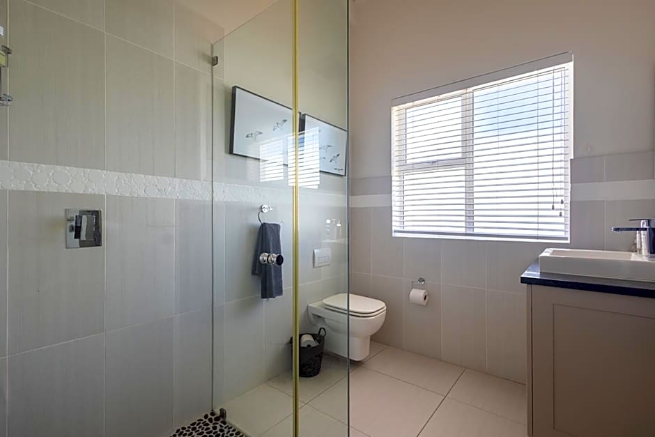 Stableford Beachhouse Top Apartment