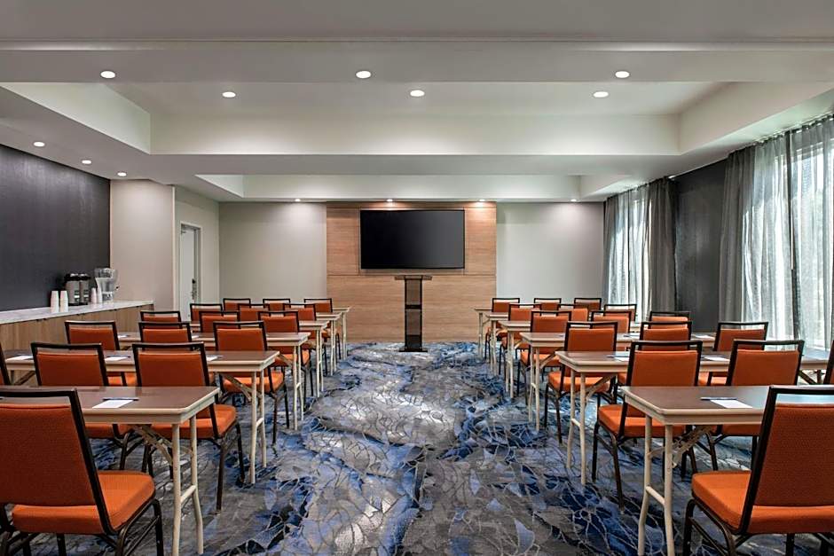 Fairfield Inn & Suites by Marriott Oakland Hayward